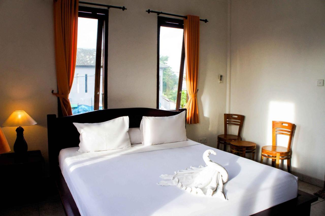 Adi Homestay Canggu Exterior foto